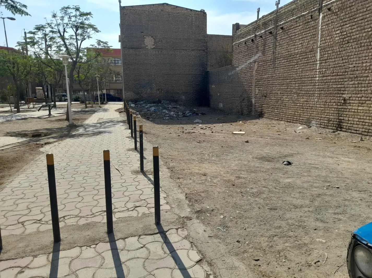 زمین _ هفت تیر _ ۱۶ متری مدنی