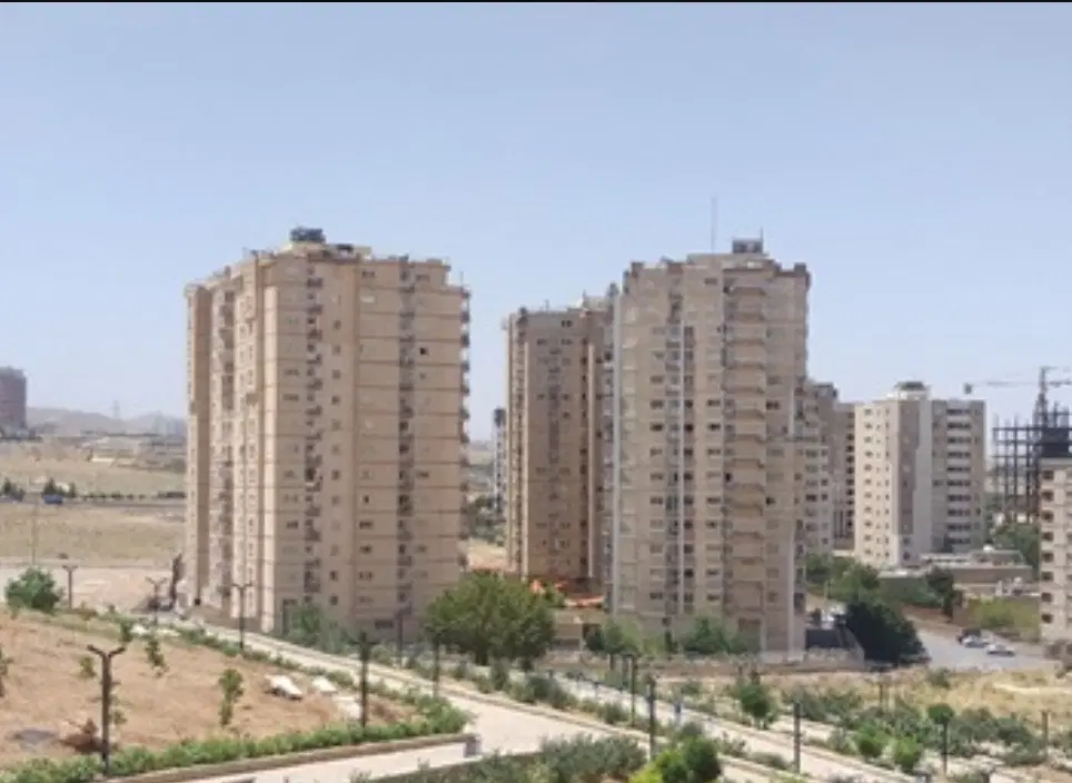 فروش واحد ۱۴۰ متری
