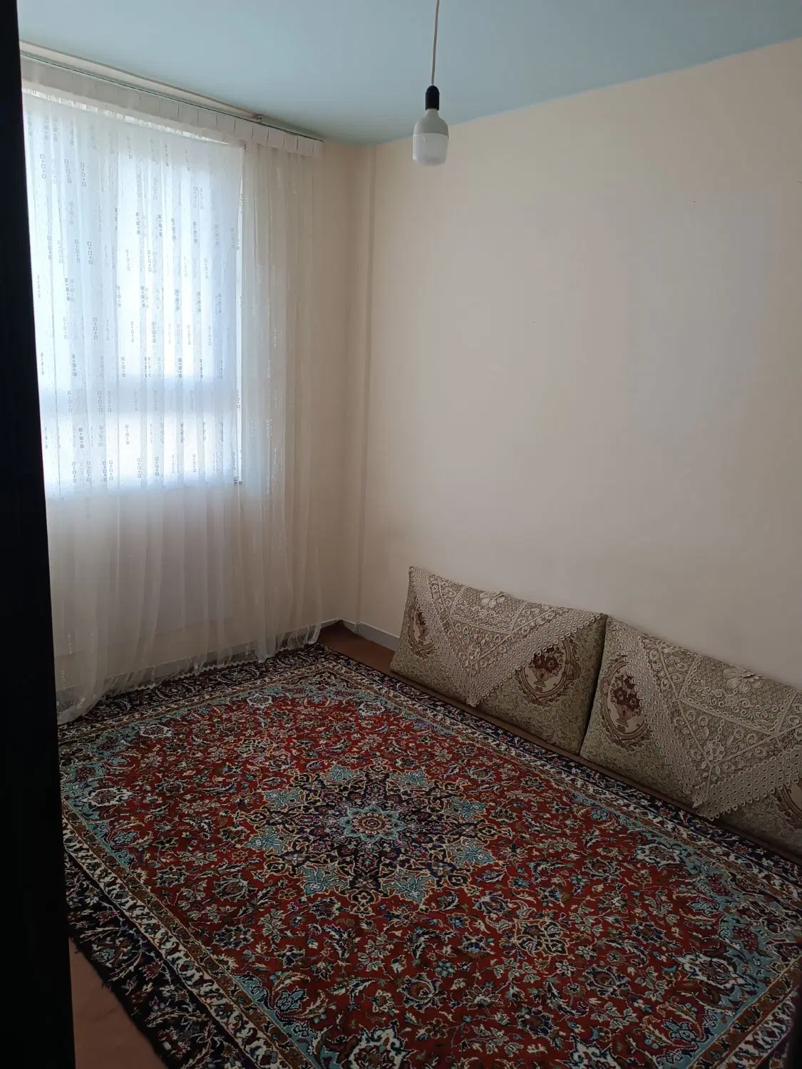 فروش یک واحد آپارتمان