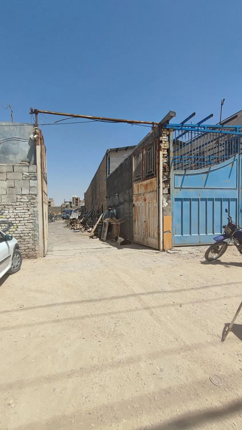 زمین محصور فوق استثنایی