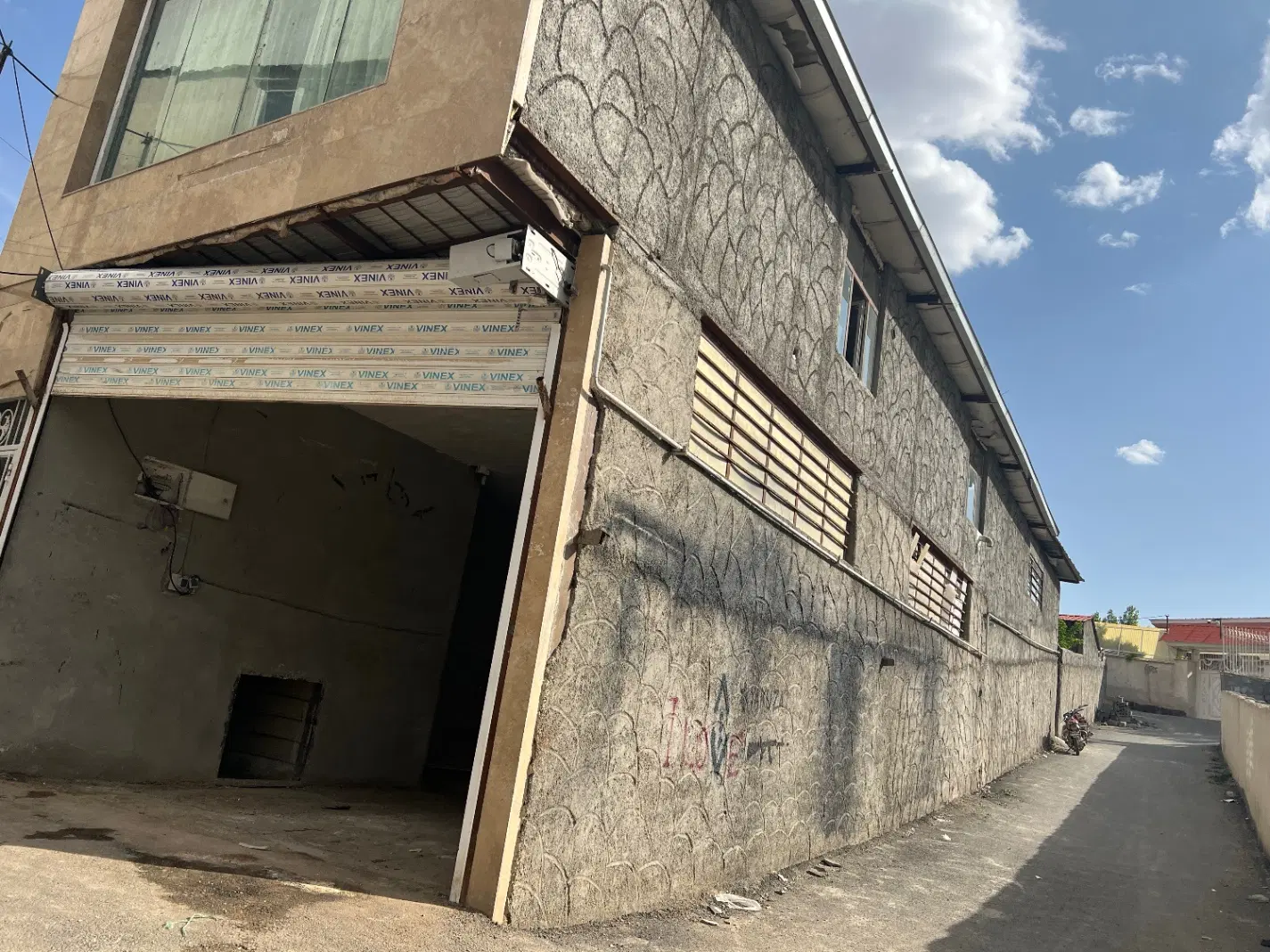 اجاره کارگاه در وادان