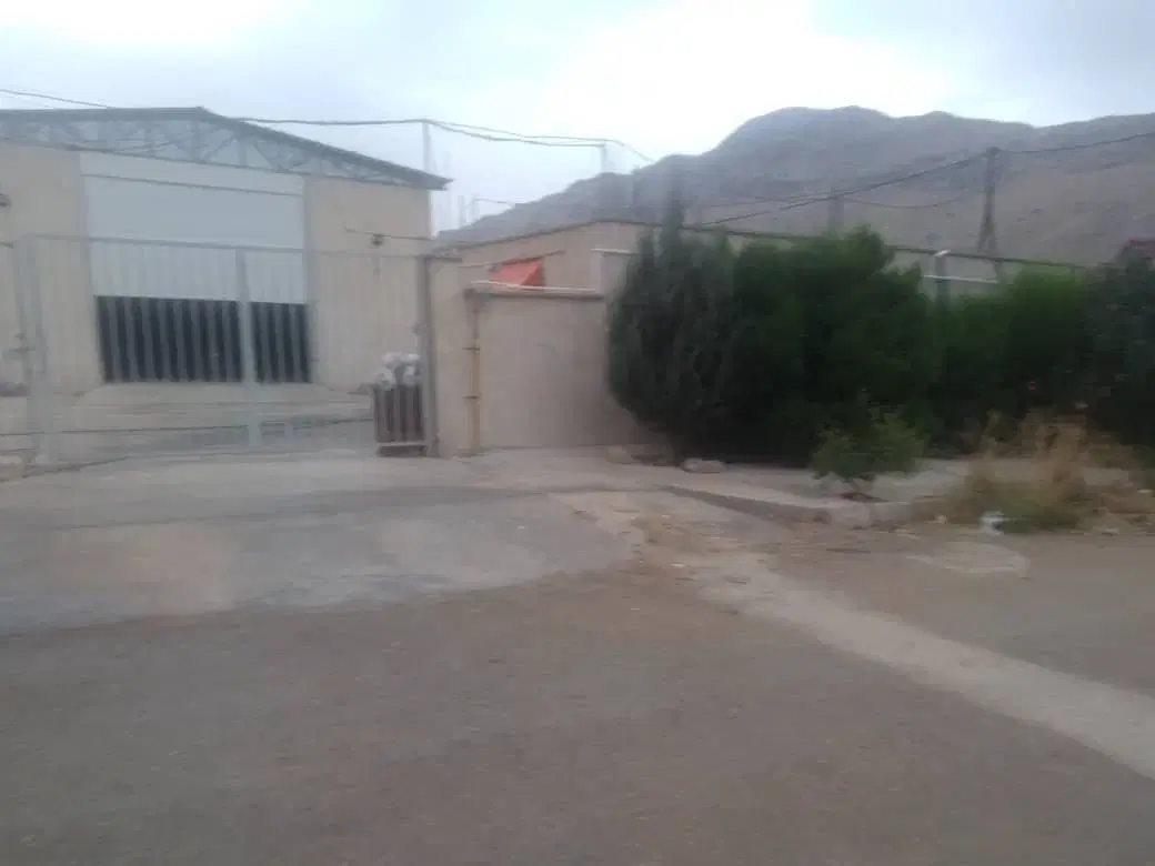 اجاره و فروش سوله  شهرک صنعتی ۳۳۰۰ متری
