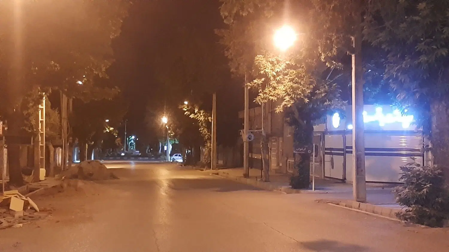 مغازه خیابان حافظ۱۶مترسرقفلی_معاوضه ماشین آپارتمان