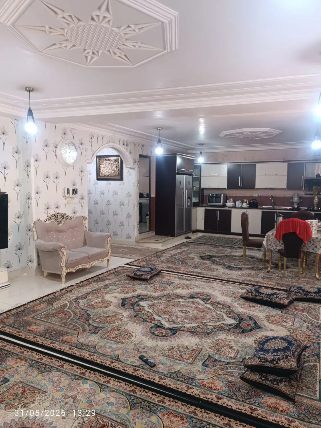 فروش آپارتمان تک واحدی ۱۸۰ متری