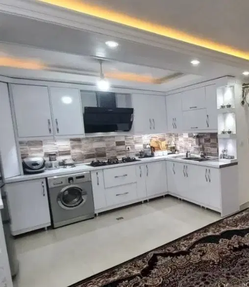 طبقه اول(همکف)دربست همت ۱۸