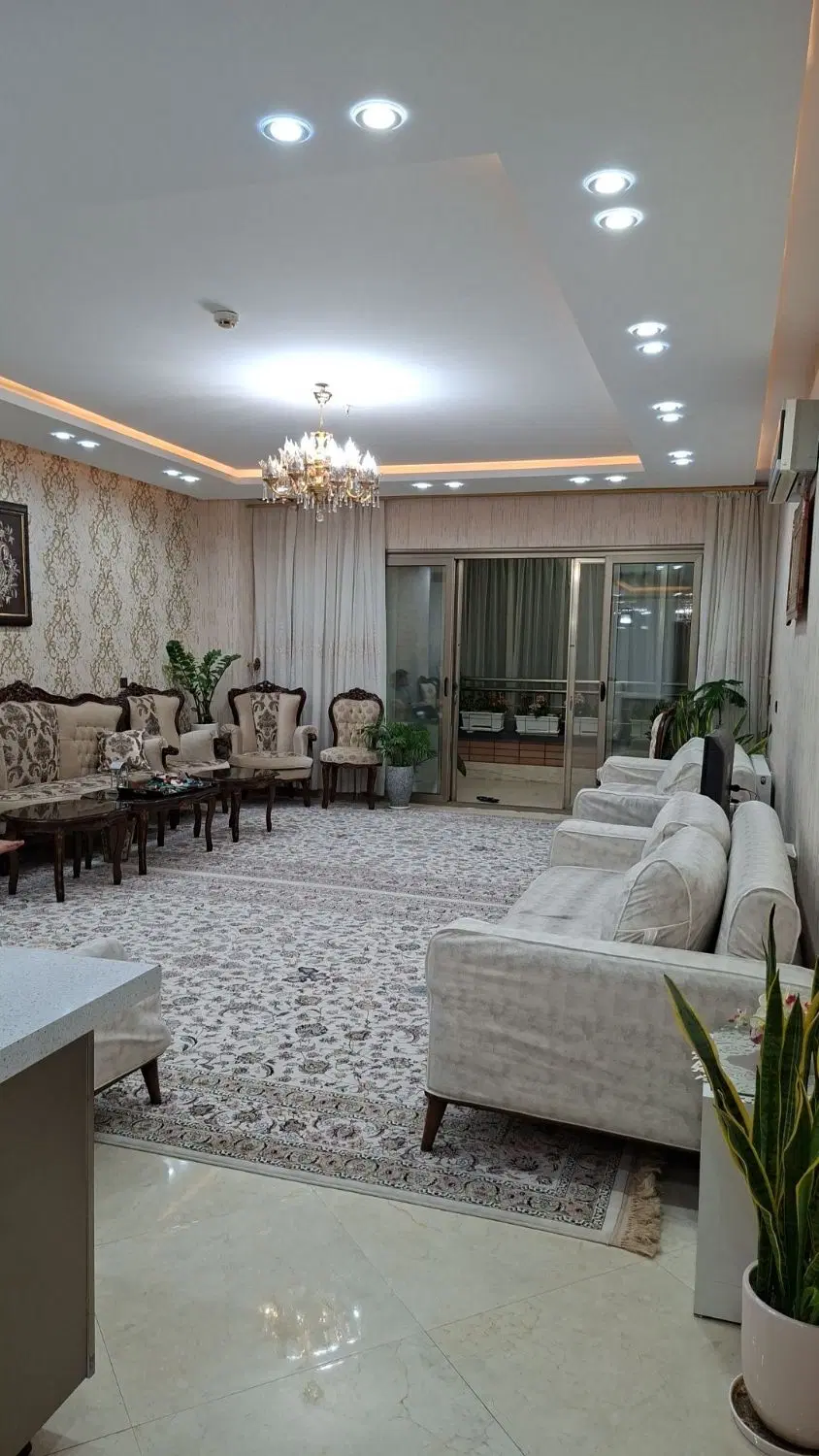 ۱۶۴ متر  عسگریه طبقه سوم دو طرف نور
