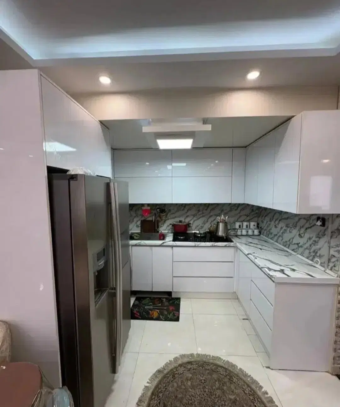 آپارتمان ۸۲ متری سنددار چند قدمی باشگاه یزدان
