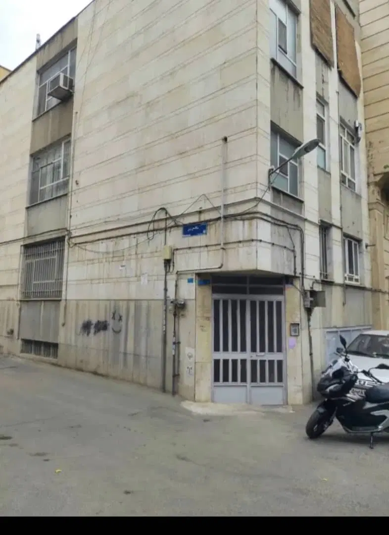 خانه دربست نازی آباد ۴۰متر مربع