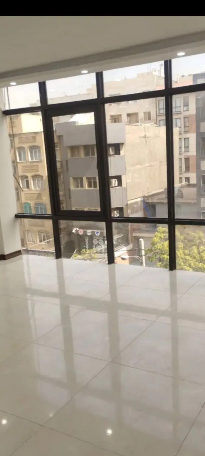 62 متر_ سند اداری _ صادقیه_ فول بازسازی تخلیه