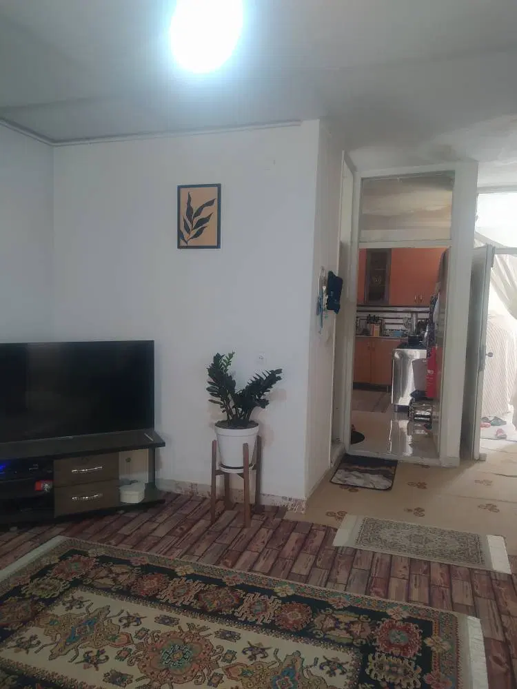 دو واحد آپارتمان در دو طبقه بر خیابان اصلی المهدی