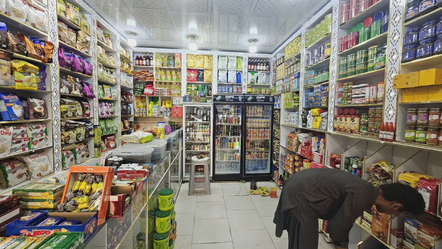 واگزاری مغازه چایی فروشی جا افتاده با کلیه لوازم