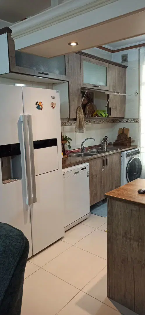 اجاره ۶۳ متر دوخواب با پارکینگ