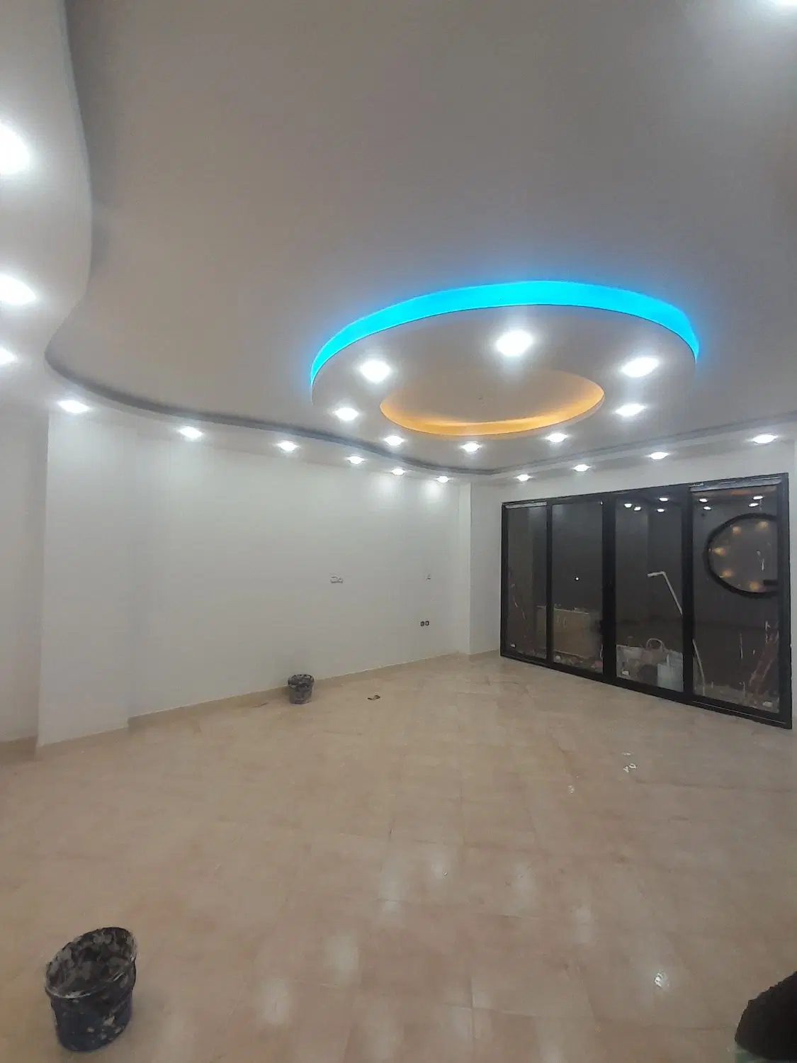 اپارتمان ۷۴ متری ۲ خواب .