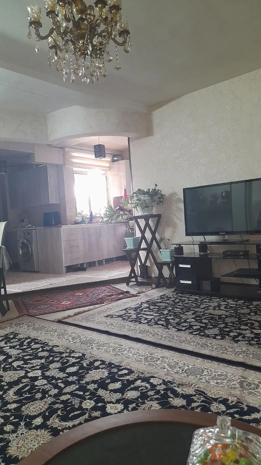 آپارتمان ۷۸ متری صالحین