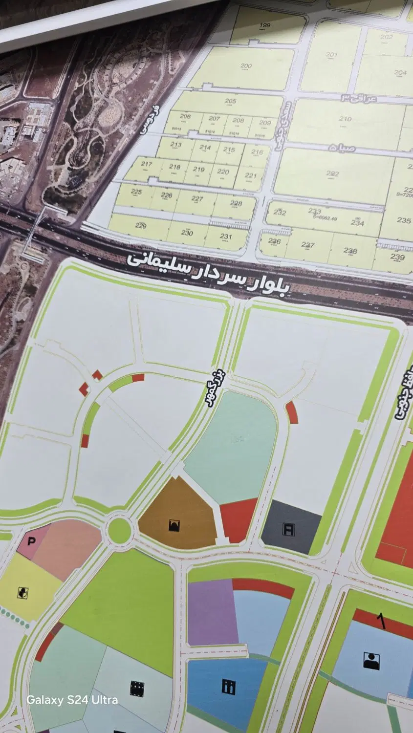 زمین ۱۳۰۰ متری صد در صد تجاری تهاتر دارد