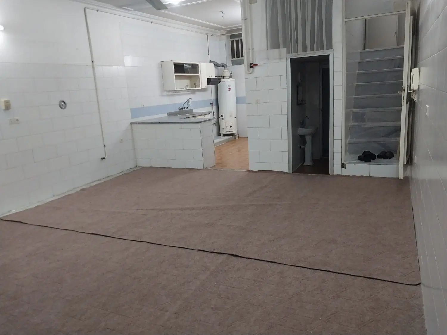 خانه‌اجاره‌ای‌‌خیابان‌حسن‌بیکی