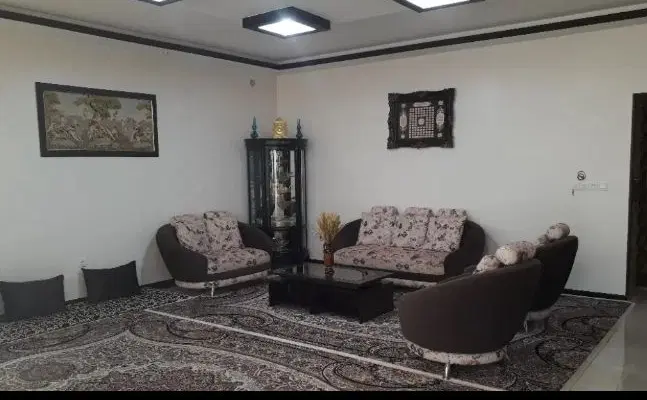 همخونه میخام آقا هستم