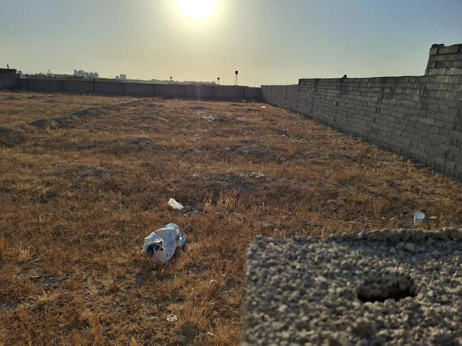 600 متر زمین کردان