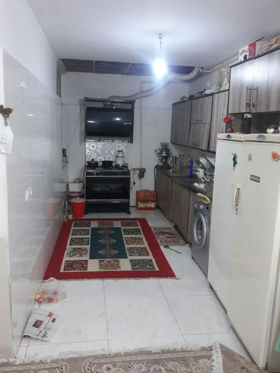 فروش و رهن کامل سه طبقه واحد مسکونی