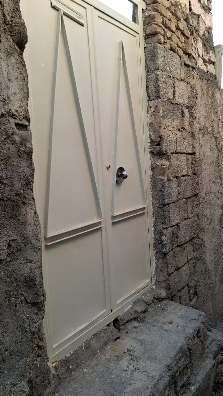 خانه۵۵متری نقلی کلنگی