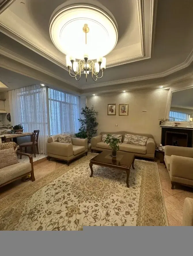 همخونه می پذیرم(خونه دارم)