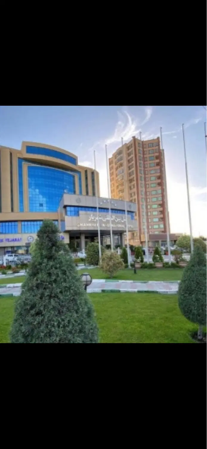 اجاره ۱۵۰ متر ۳ خوابه طبقه ۱۲ جنب هتل شهریار