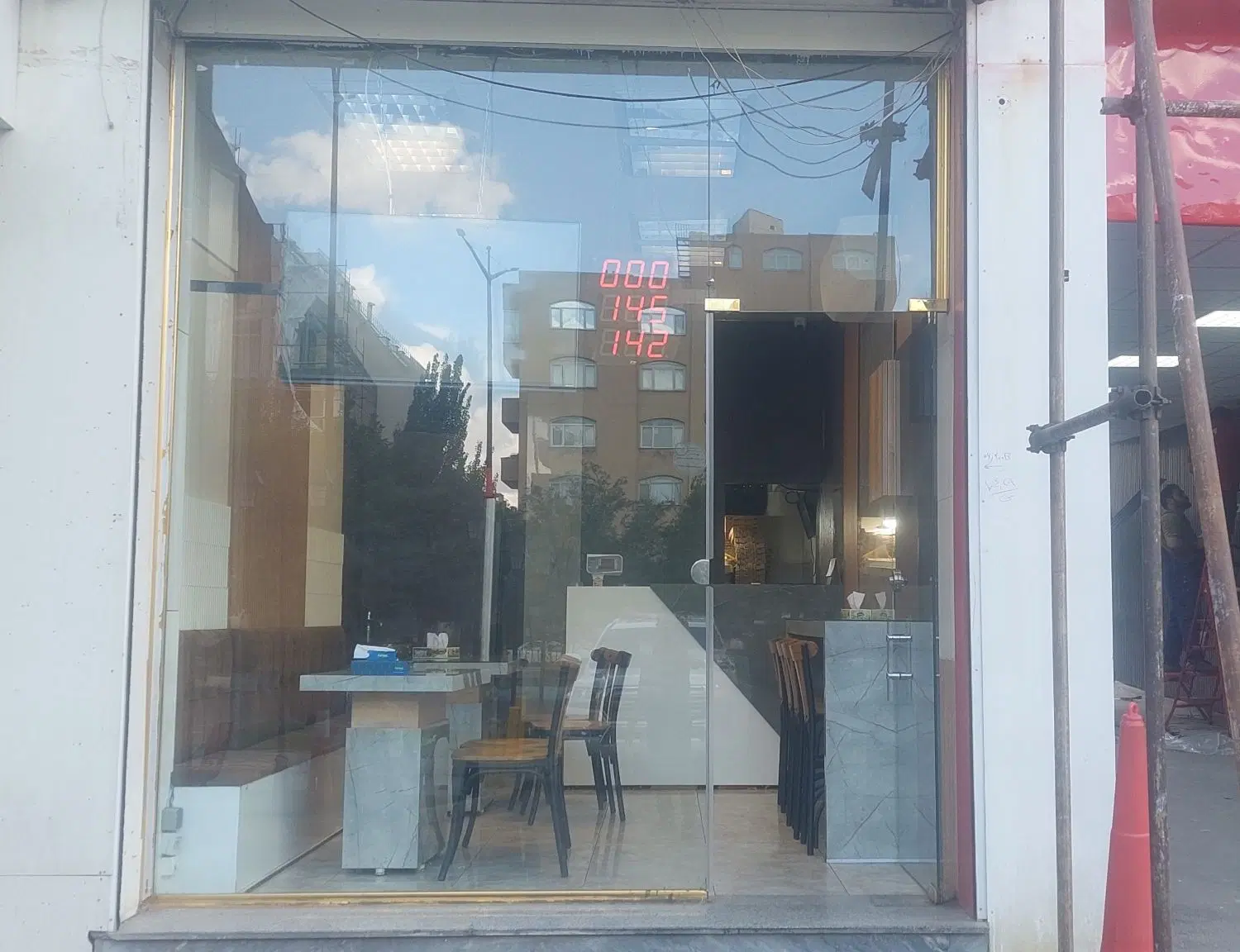 اجاره مغازه در جاده ایل گولی