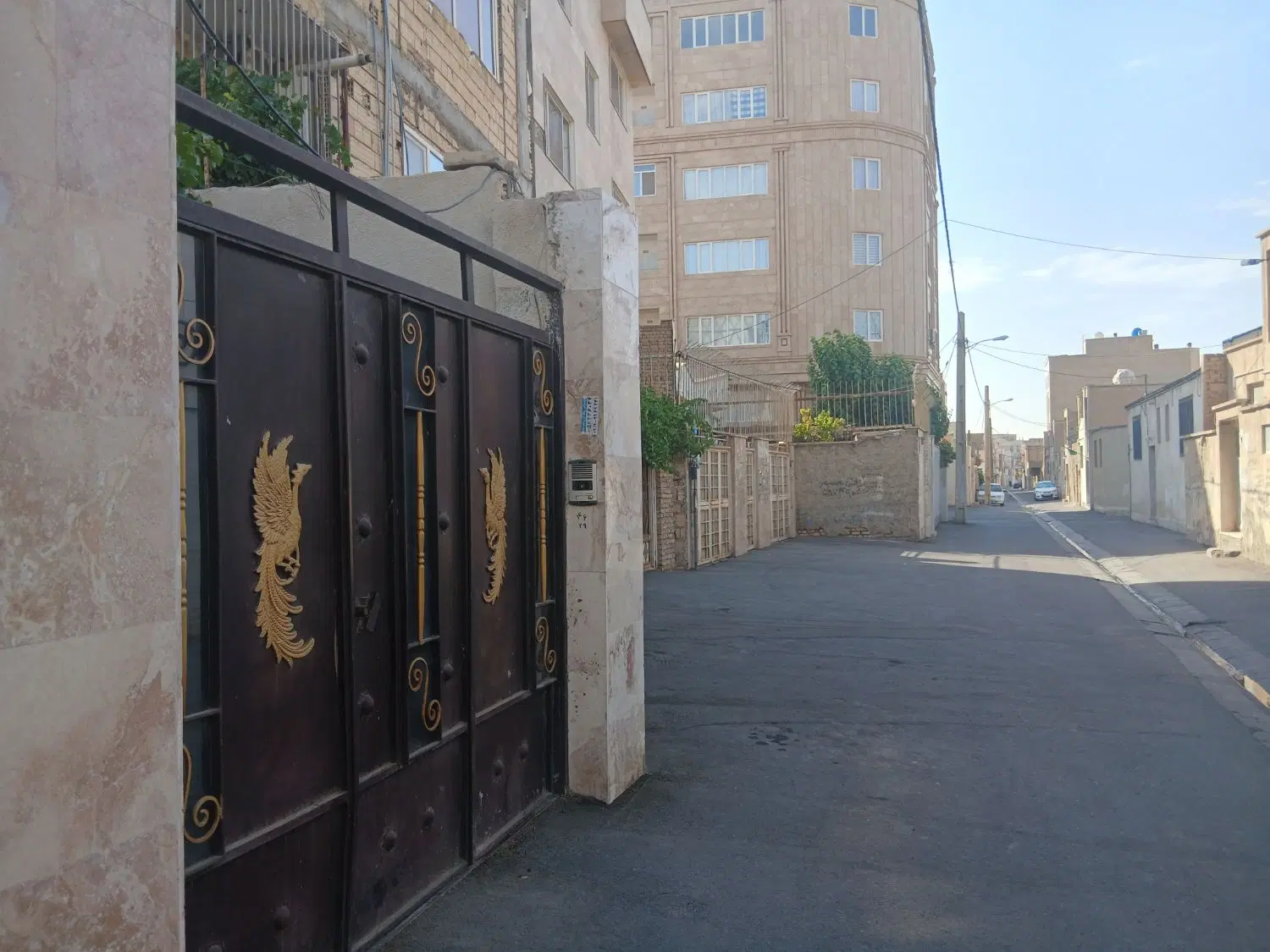 200متر ویلایی جهاد (گرجی)تک برگ بازسازی شده