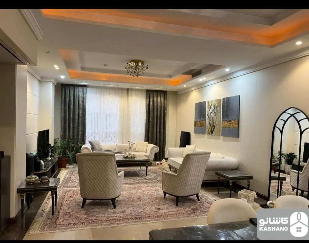 ۱۰۰ متری دو کله نور سالن پرده خور