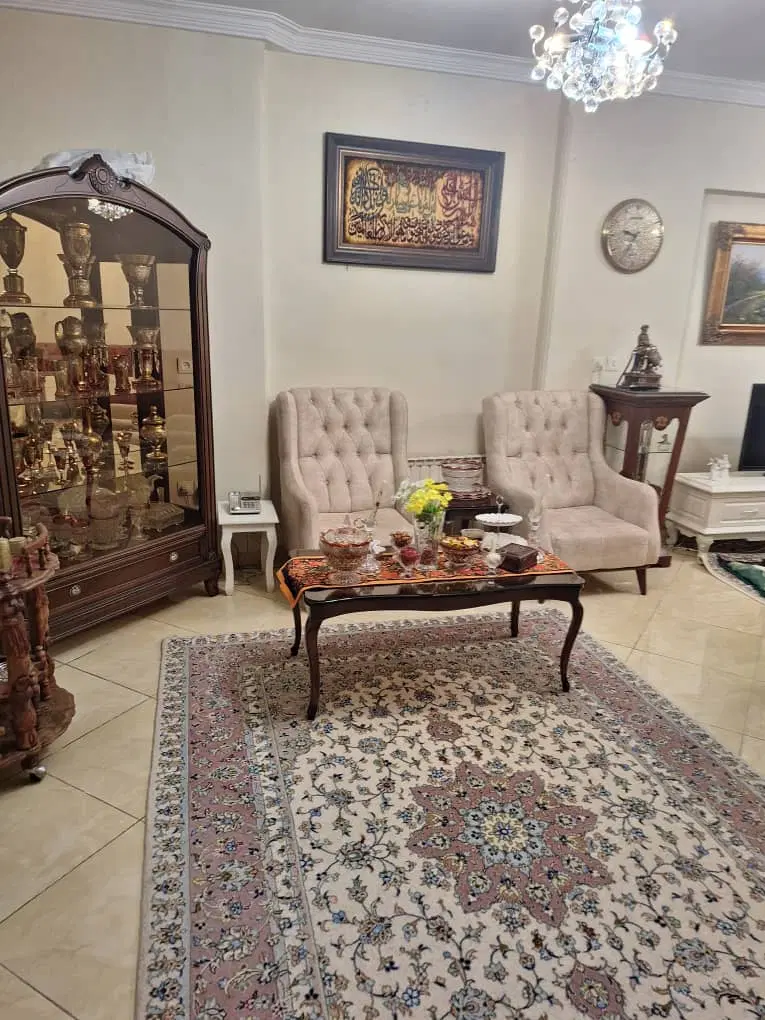 آپارتمان ۴۲  متری خوش نقشه