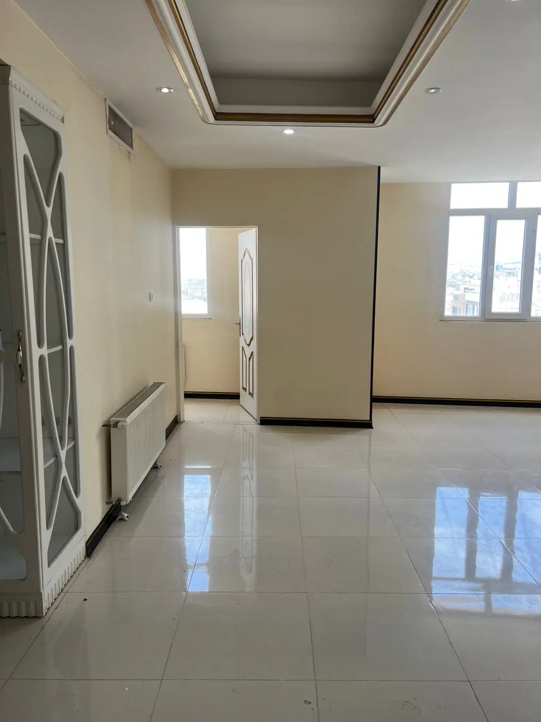 واحد ۱۱۷ متری سنددار میدان شهدا کرج