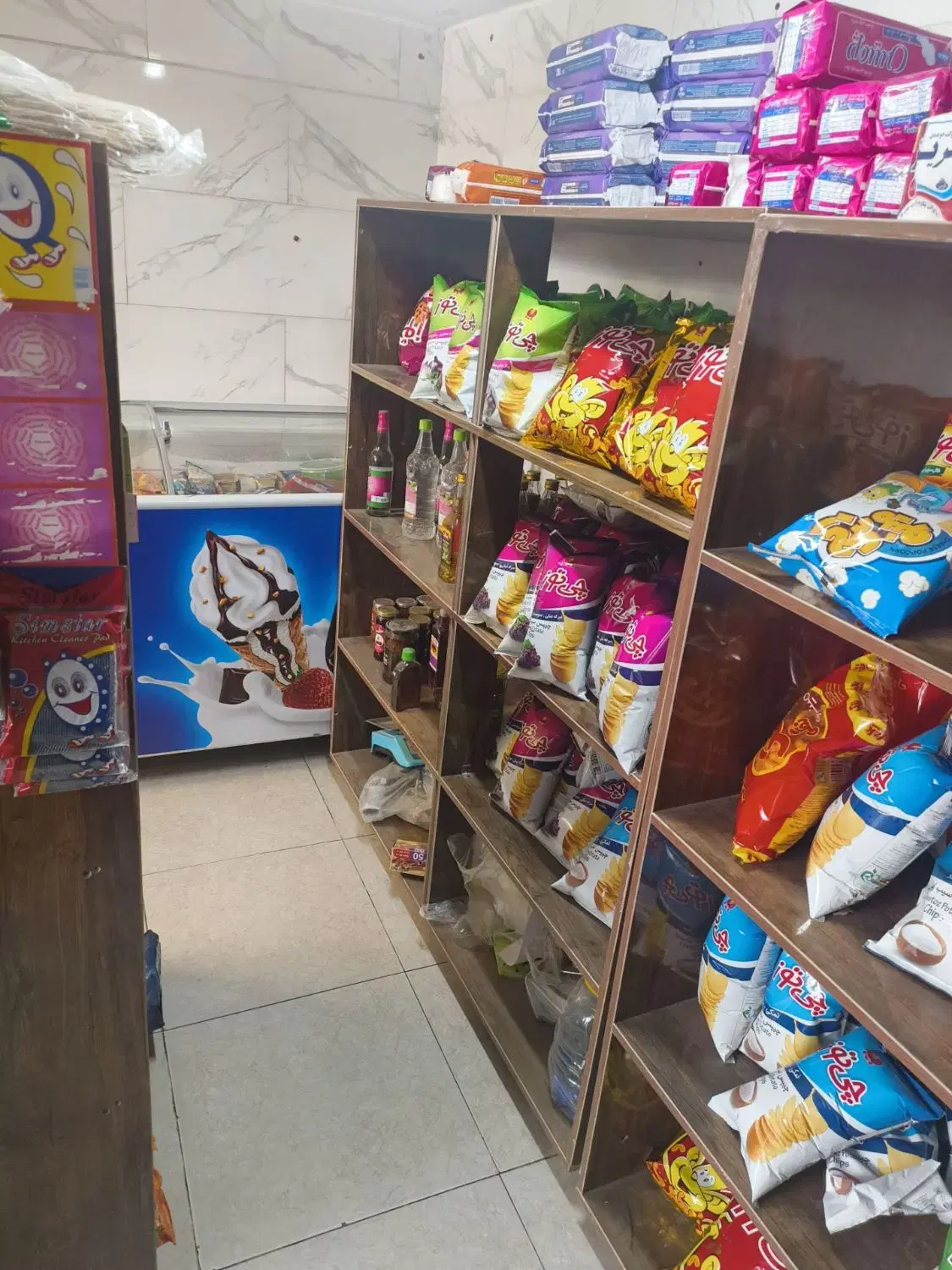 واگذاری سوپرمارکت توافقی پاخور به علت مهاجرت