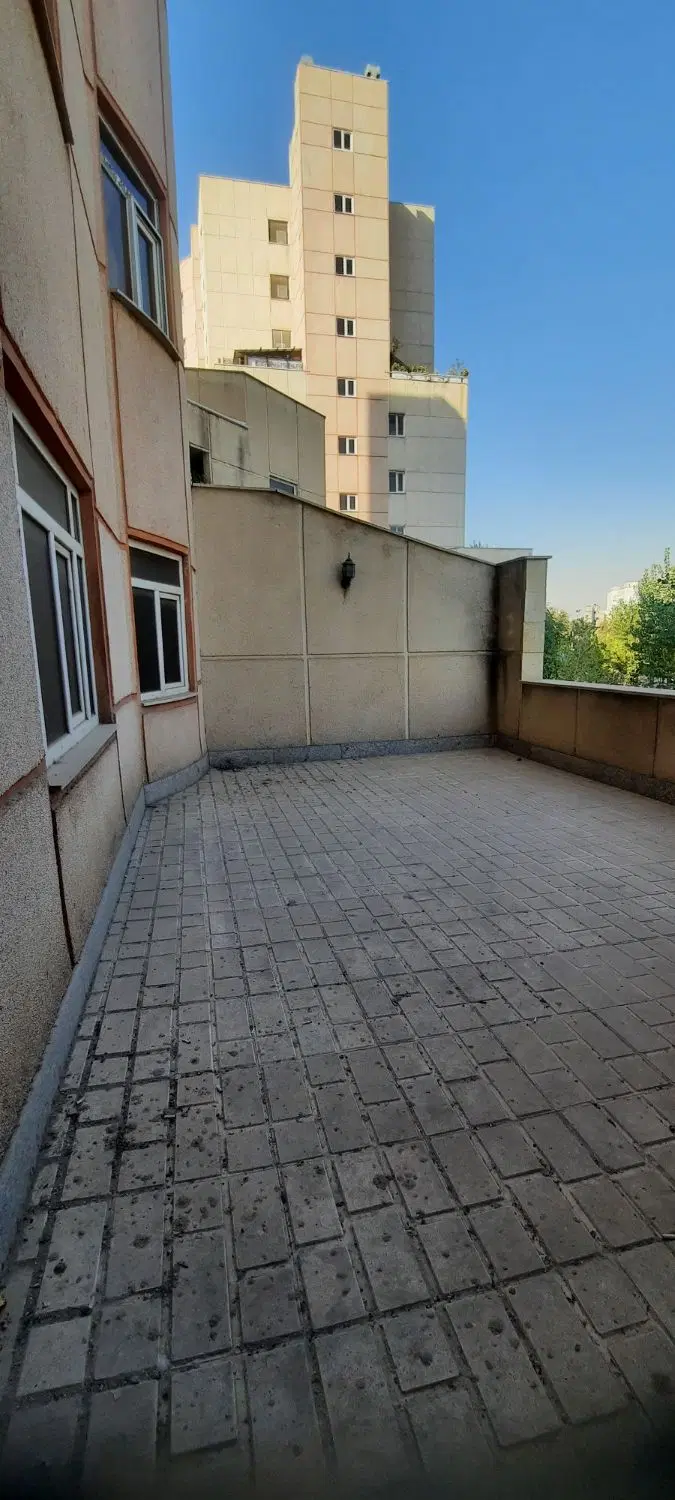 ۵۵ متر ۴۰ متر تراس فول امکانات