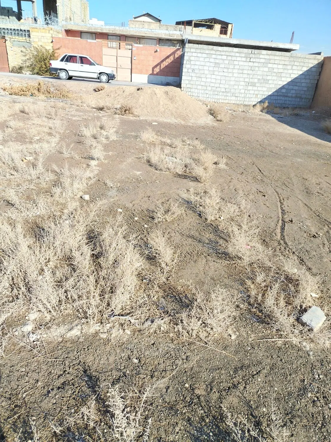 فروش زمین مسکونی تک برگ سند با پروانه