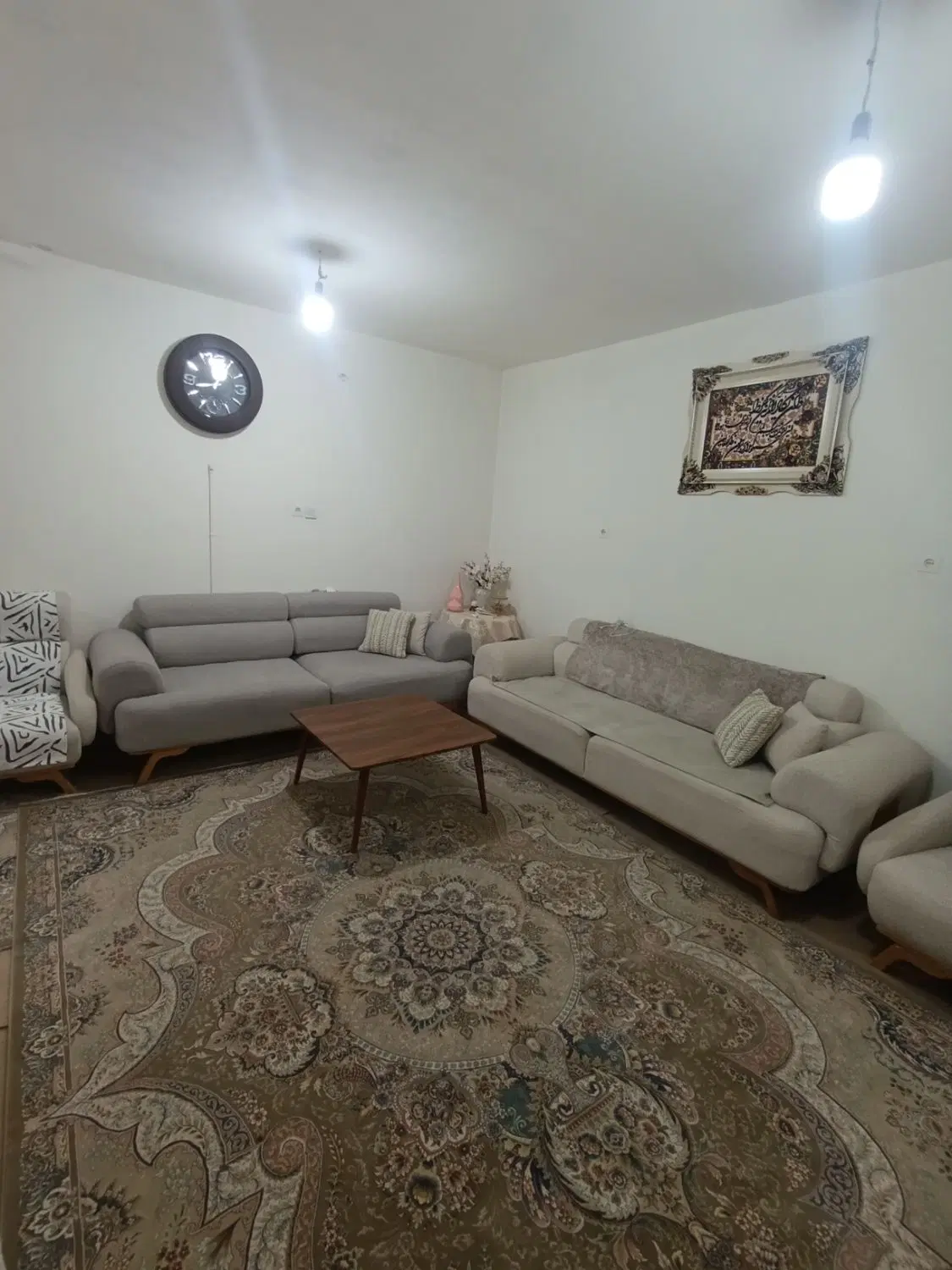 خانه دو طبقه باهم ۷۰متری دارای سند اوقاف