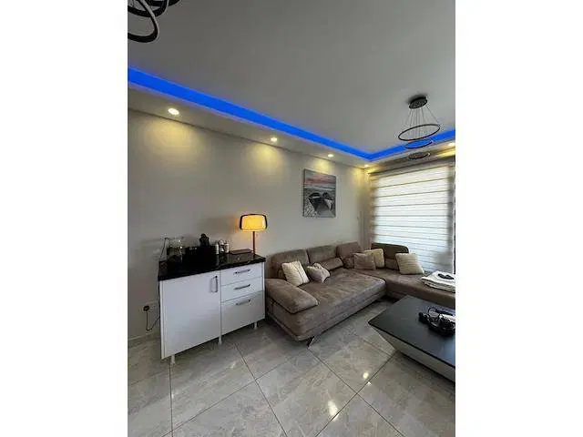 170 متر سه خواب استانداری