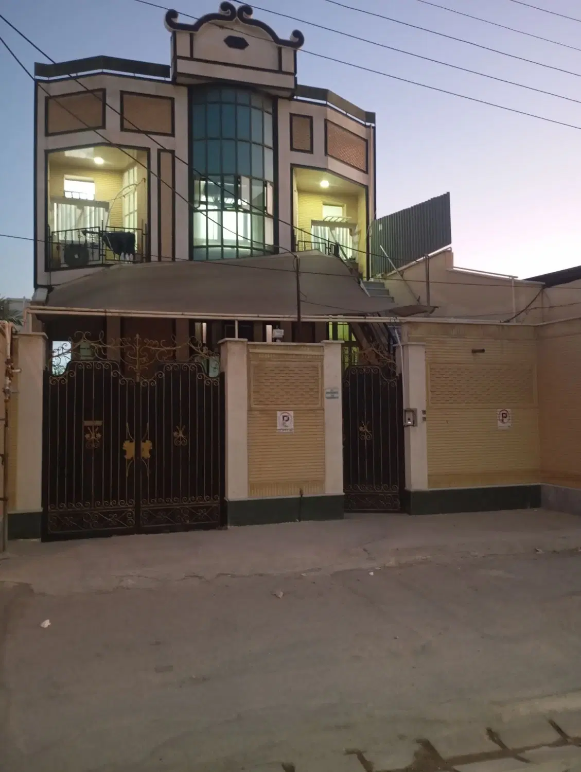 فروش خانه دوطبقه مرکز شهر