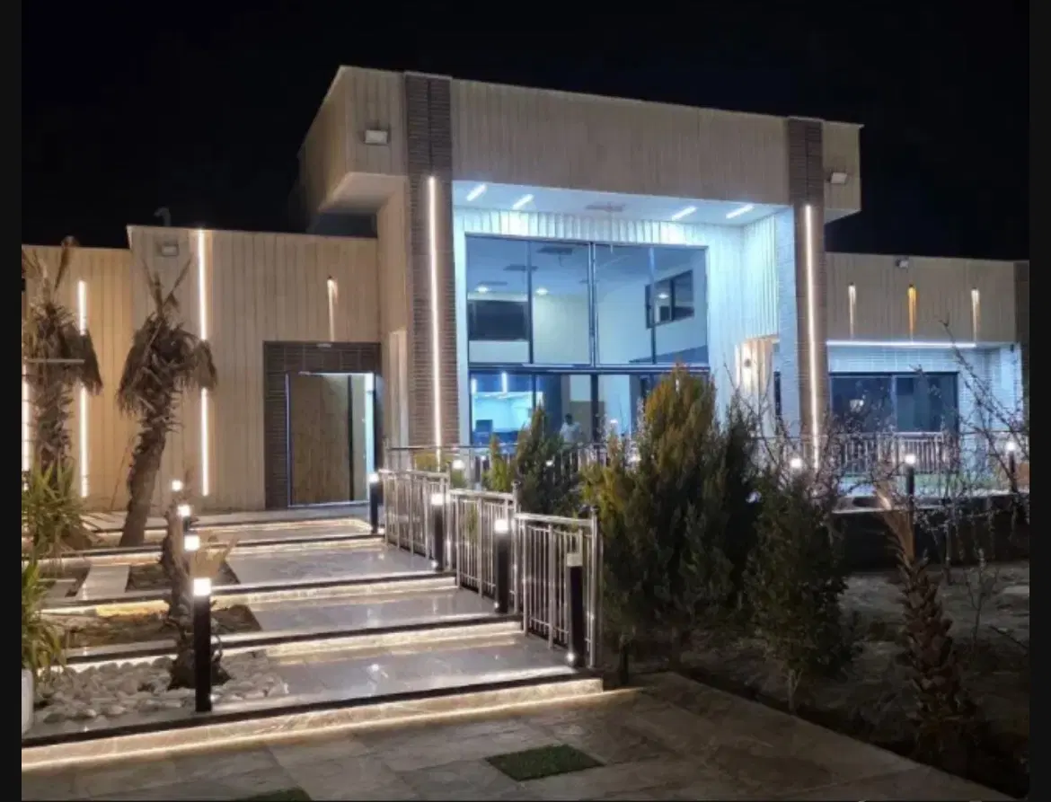 سفت کاری بر عطار