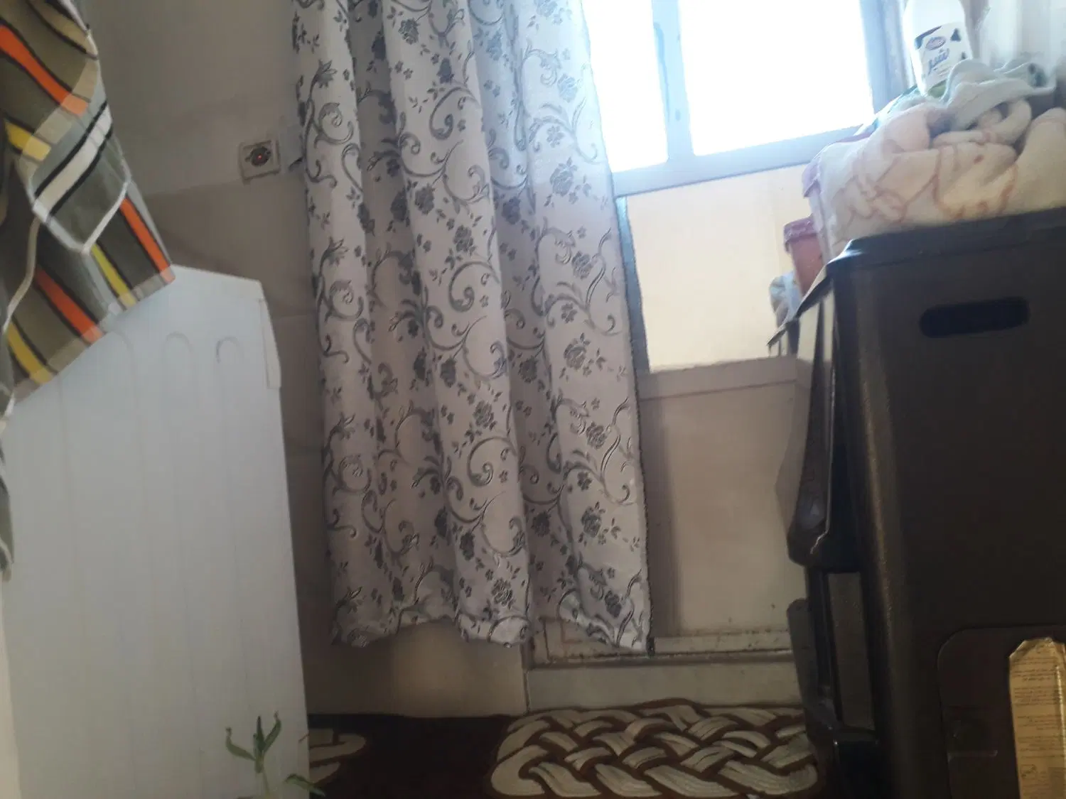 خانه ویلایی ۶۰متر سه طبقه دونبش