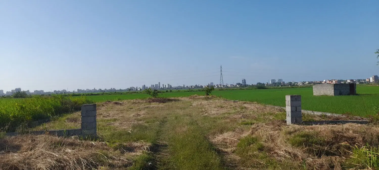 باغ ۵۰۰ متری کنار جاده اصلی