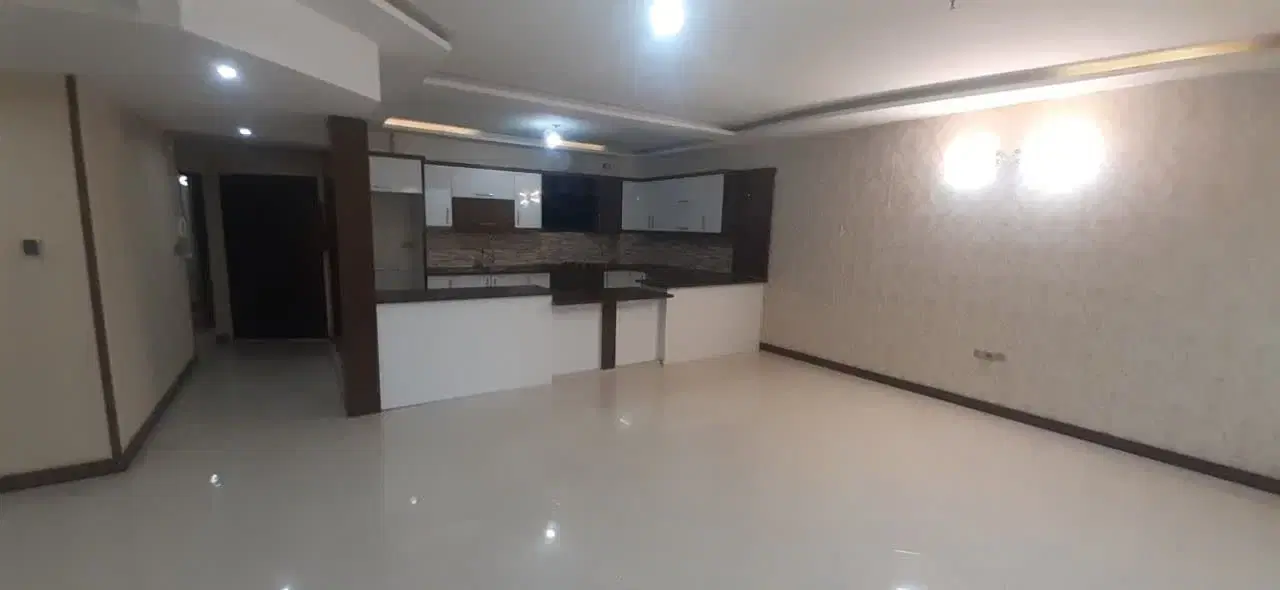 اپارتمان ۱۳۶متری ۳خواب(اموزگار)