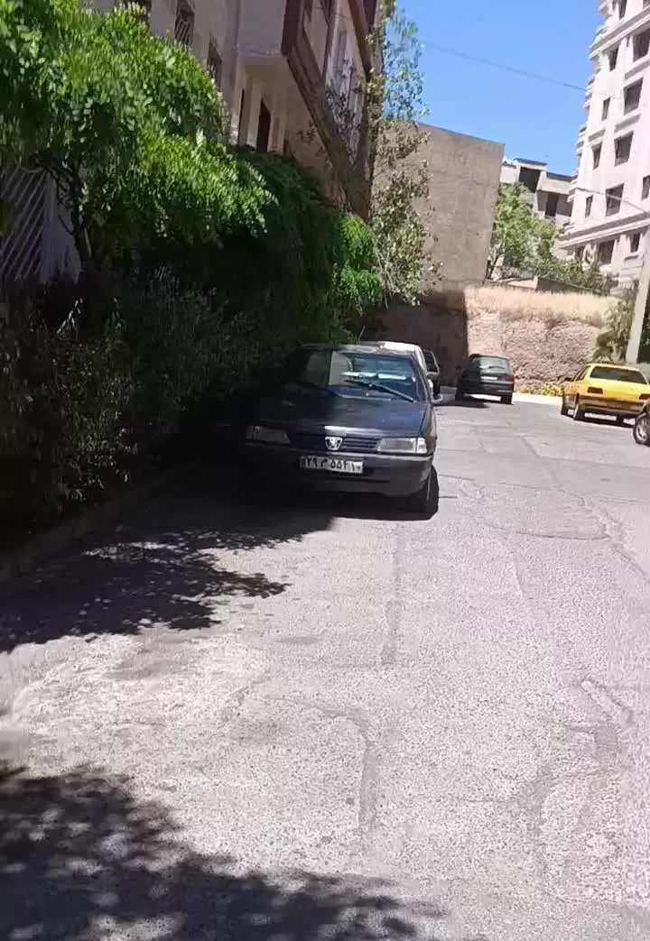 زمین شهرک نفت