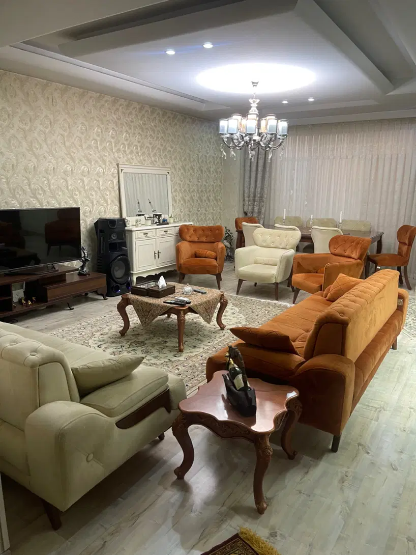 آپارتمان ۹۵ متری فاز ۱ گوهردشت