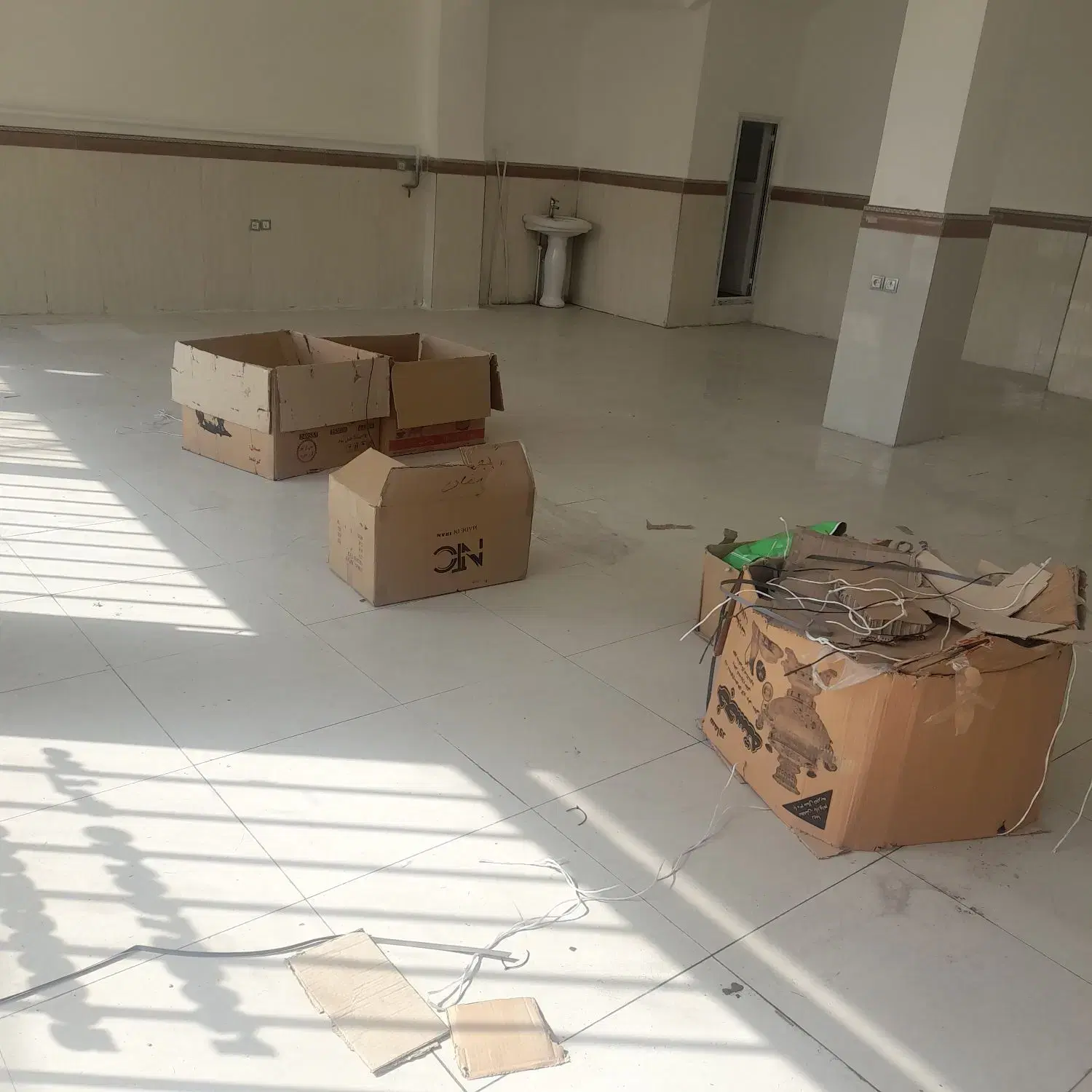 فروش مغازه دودهنه ۱۰۰متر