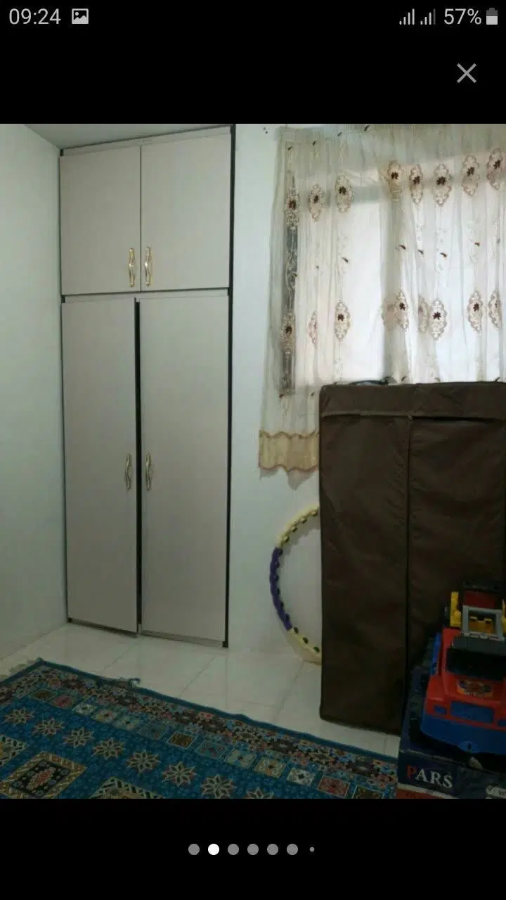 شهرک نوید.آپارتمان سوم روی پیلوت