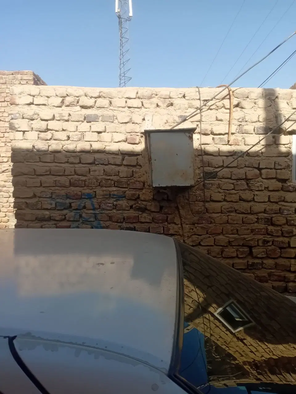 یک باب منزل در شهرک گاوداران