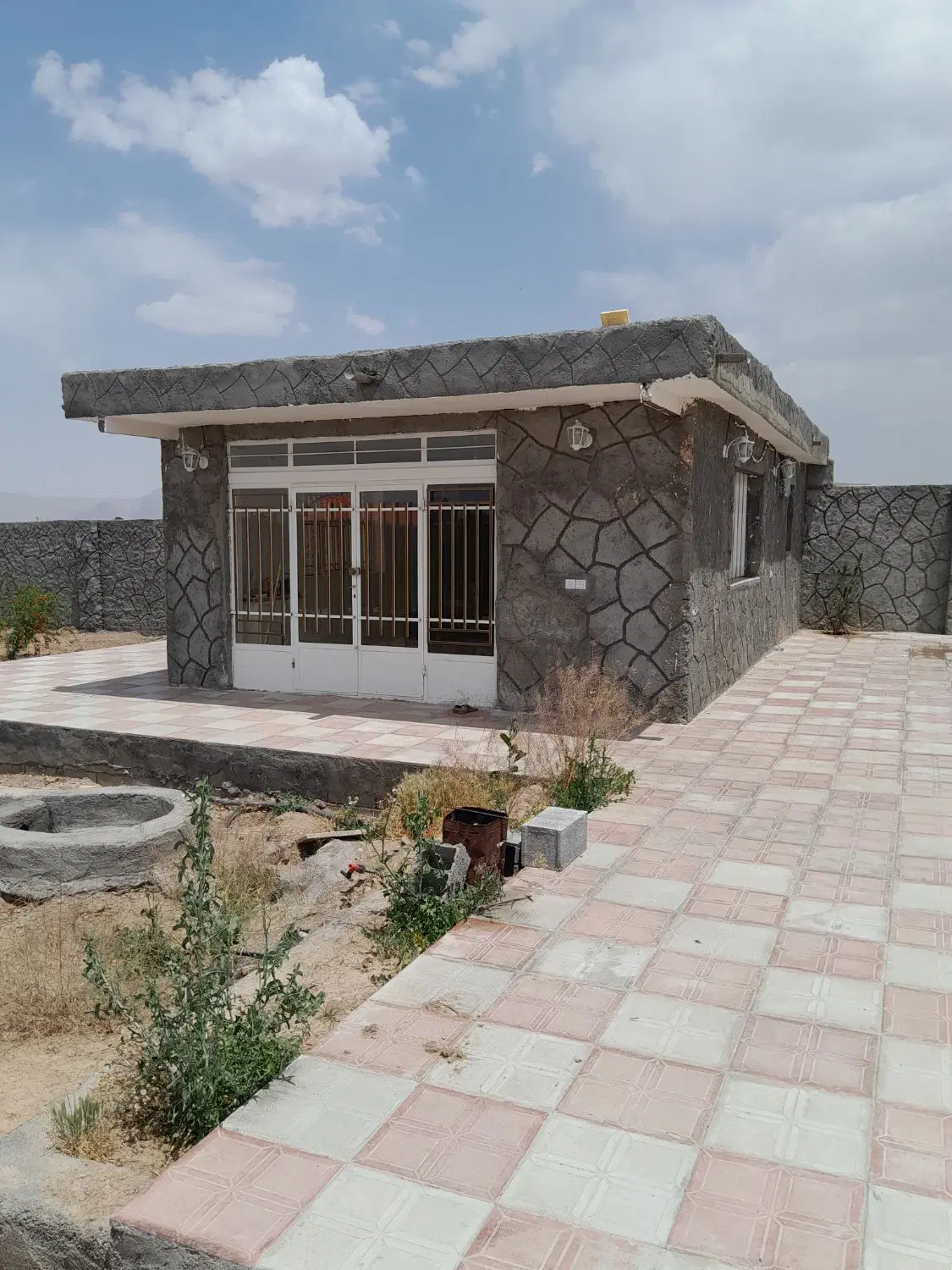 باغ‌مبارکه‌روبرو‌اراضی