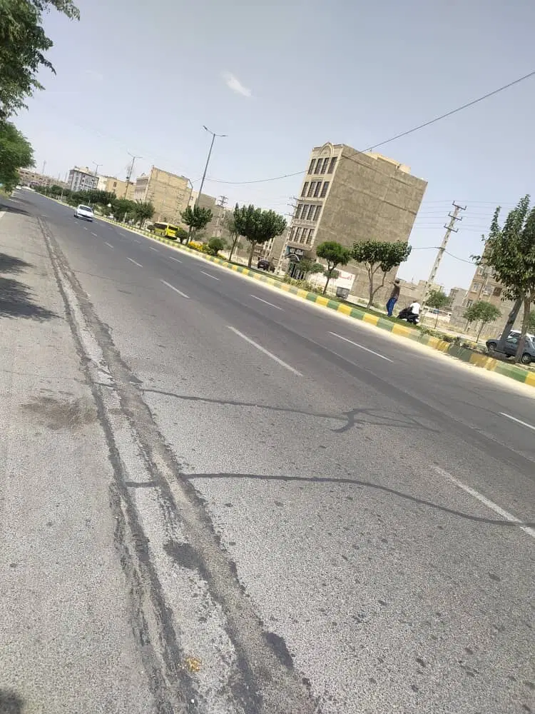 فر‌ش ملک تجاری
