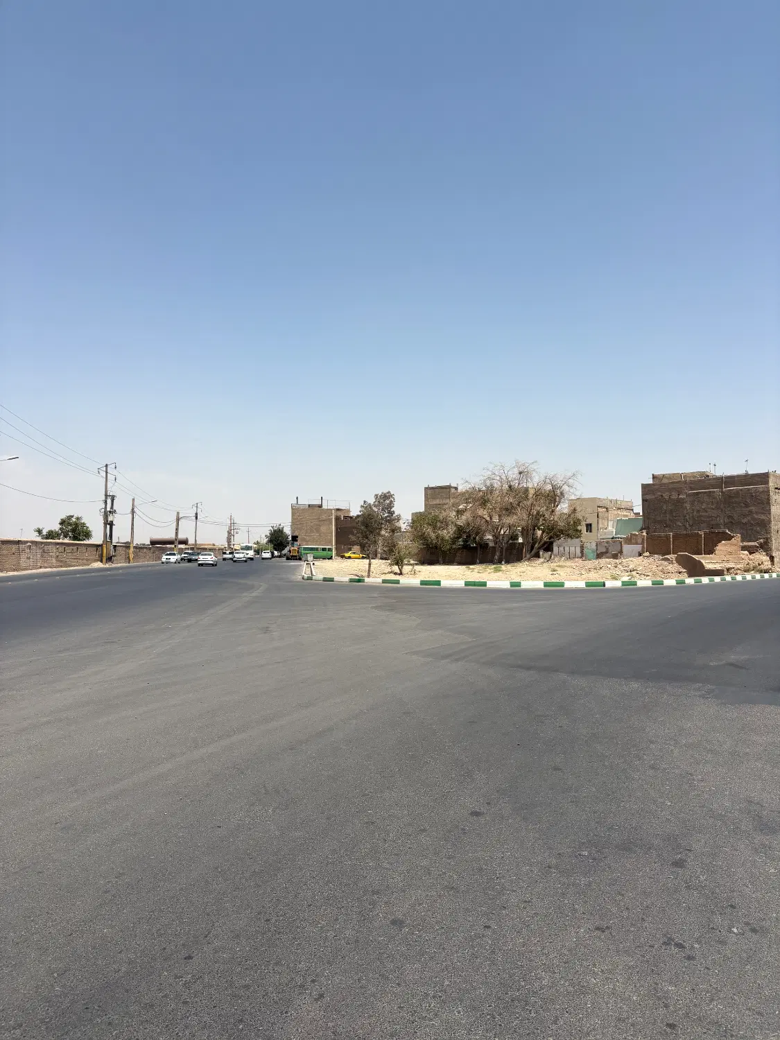 زمین مسکونی