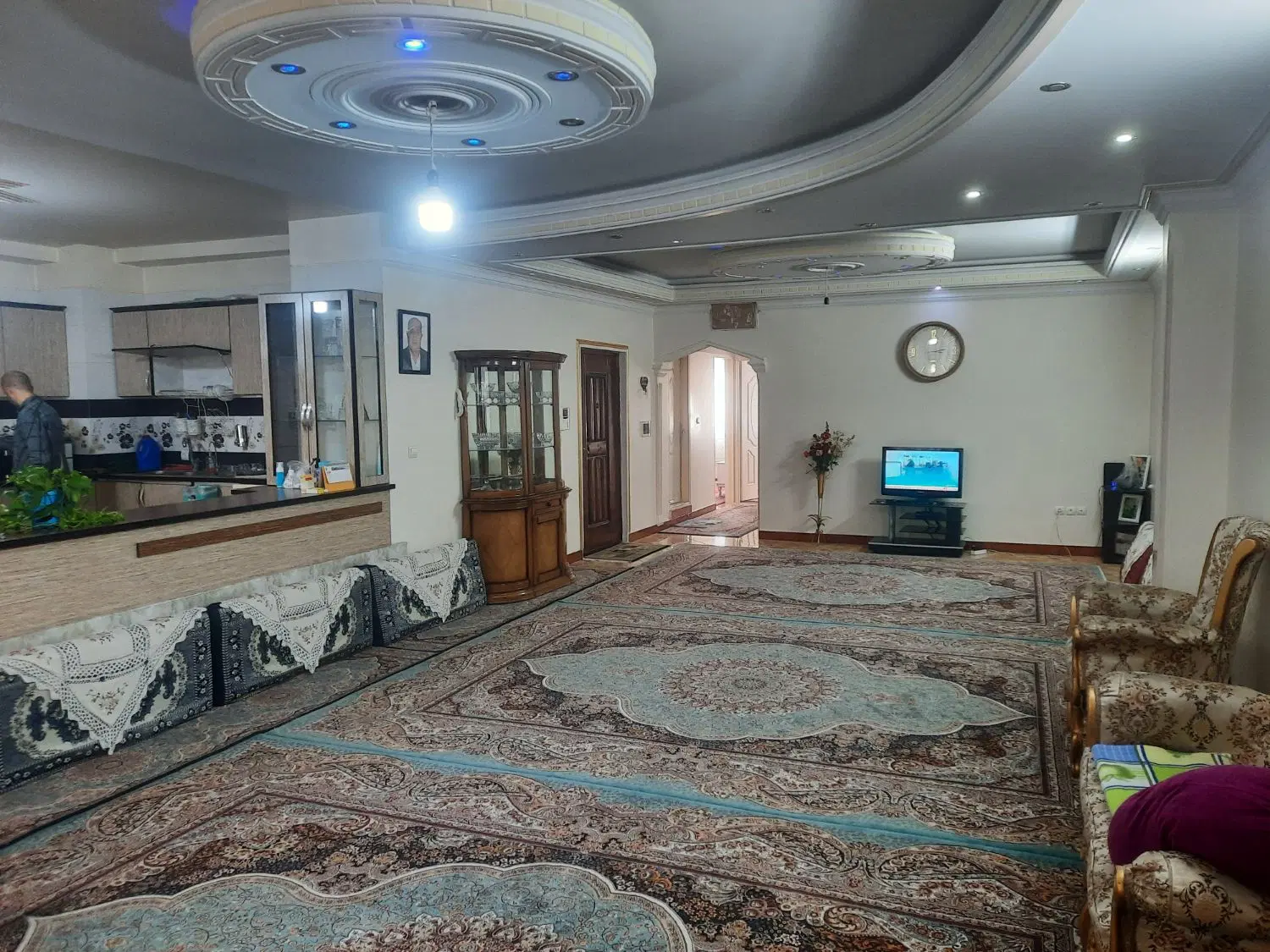 آپارتمان ۱۴۰ متری
